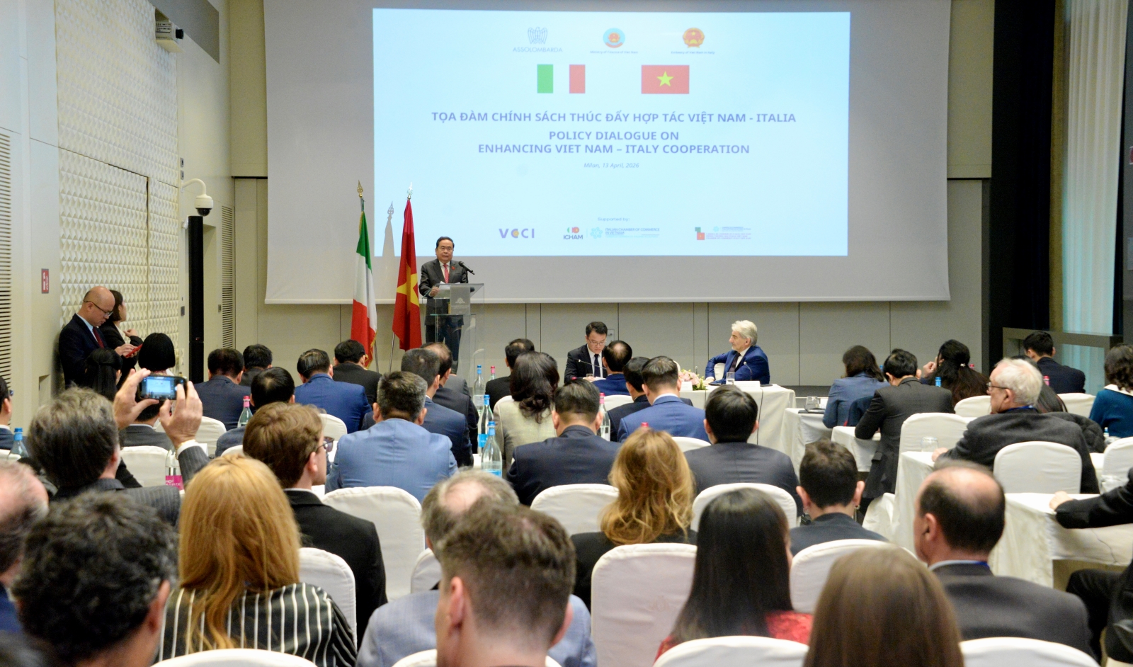 Italien ist einer der führenden Partner Vietnams in Europa